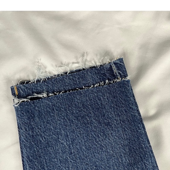 Good American Good Classic Raw Hem Jeans 10/30 NWT - Picture 5 of 8